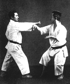 kenwa mabuni sparring